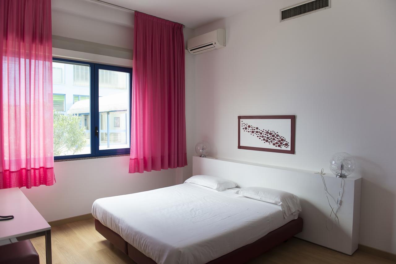 Park Hotel Residence Crema Exterior foto