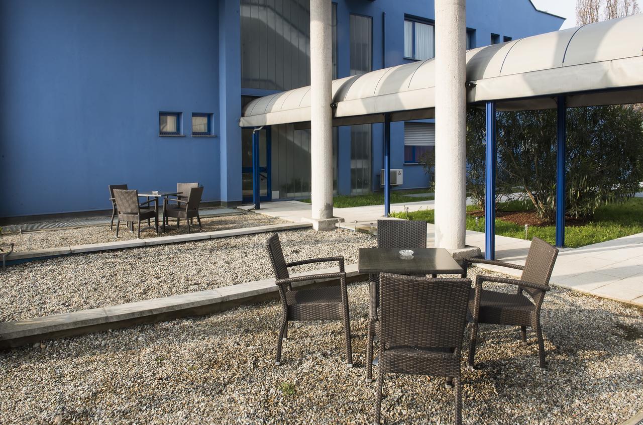 Park Hotel Residence Crema Exterior foto